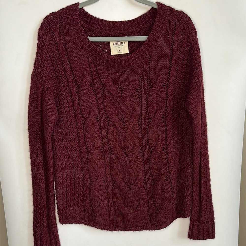 Hollister Women's Burgundy Sweater